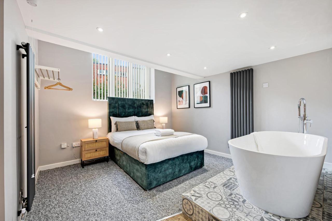 Apartment Host & - The Georgian Coach House 2